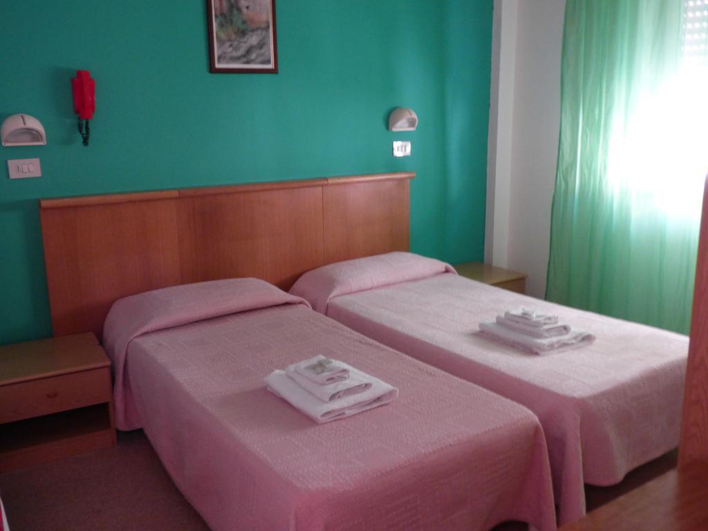 Consul Hotel Rimini Exterior photo