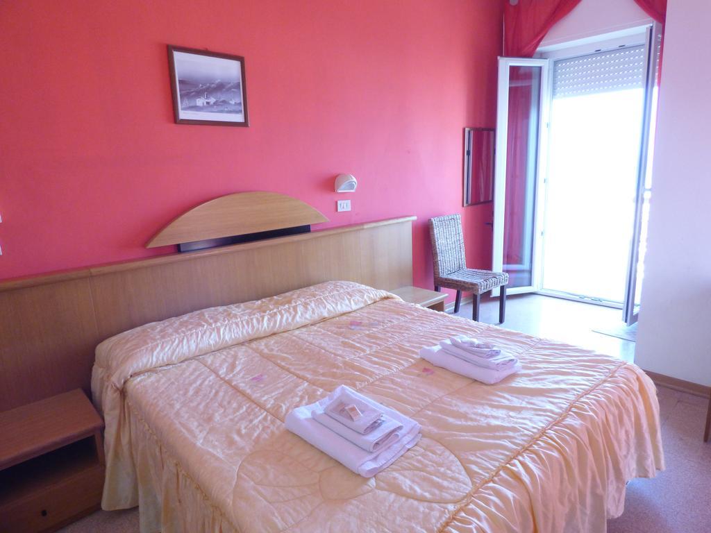 Consul Hotel Rimini Exterior photo