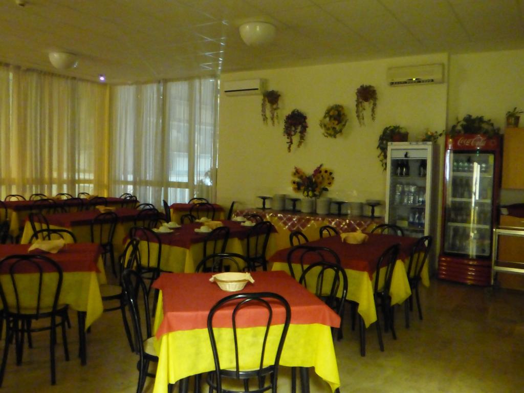 Consul Hotel Rimini Exterior photo