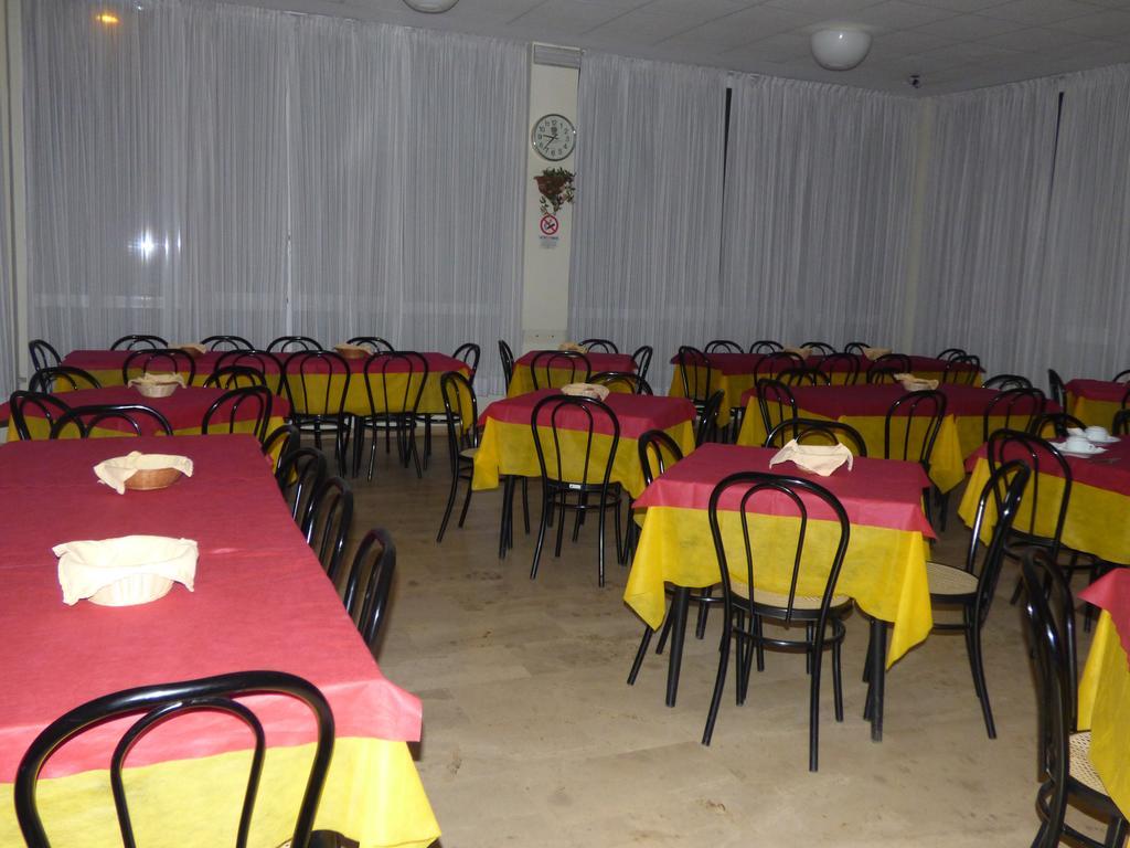 Consul Hotel Rimini Exterior photo